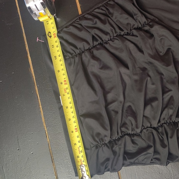 COCOSHIP Elegant Black Swimwear - Picture 5 of 10